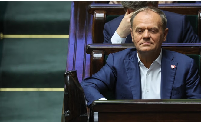 Donald Tusk reaguje na doniesienia o pakcie migracyjnym. “Mówiłem. Załatwione”